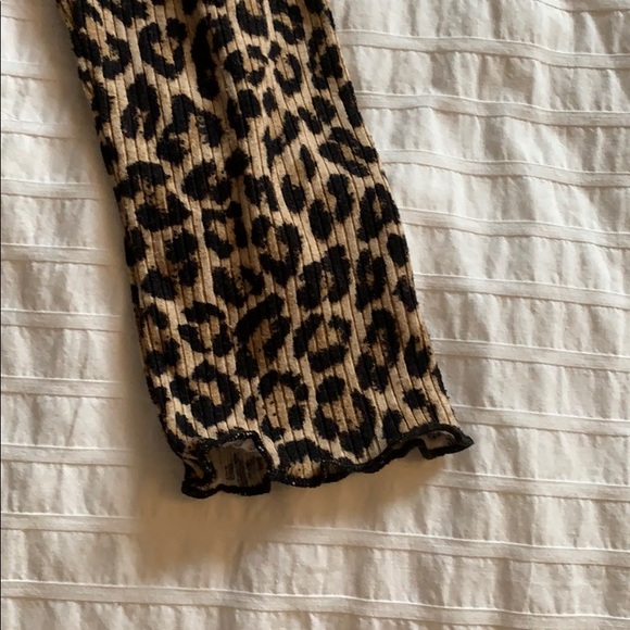 Cheetah Ruffle Top - Picture 2 of 2